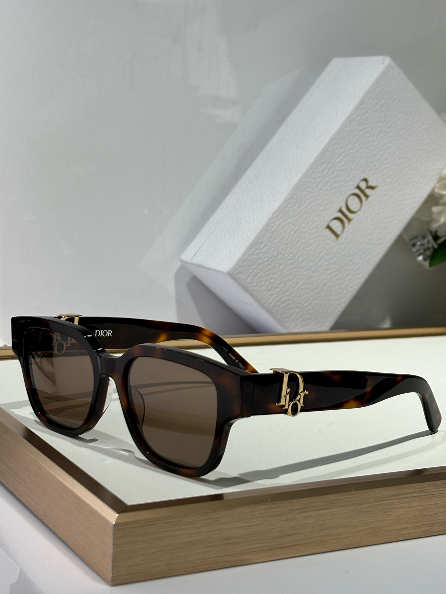  DIOR
MODDIOROBLIQUE S1F
SIZE54-18-150

