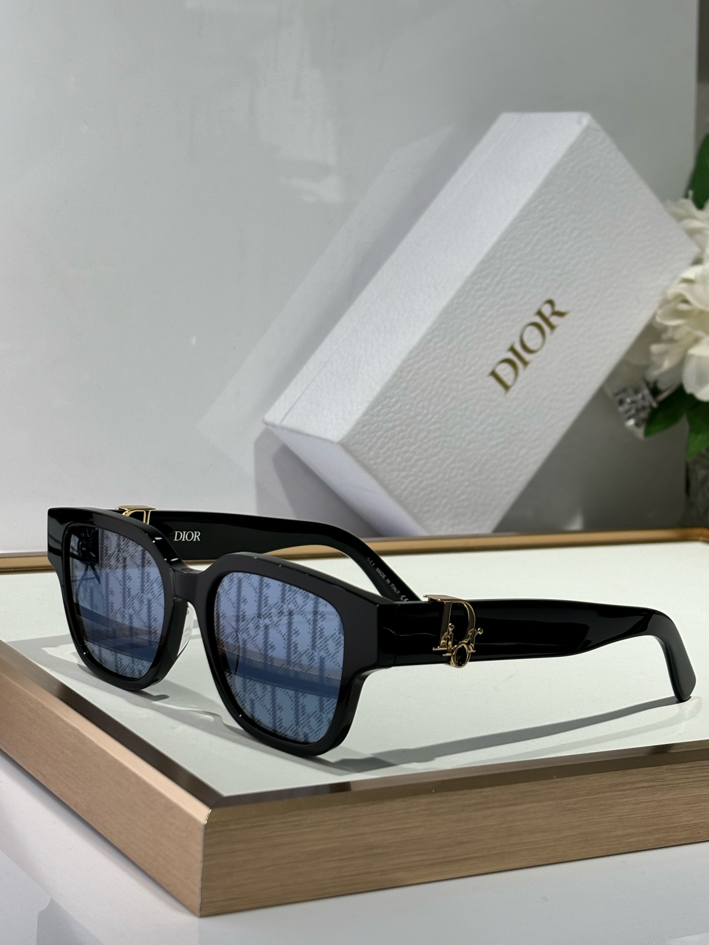  DIOR
MODDIOROBLIQUE S1F
SIZE54-18-150

