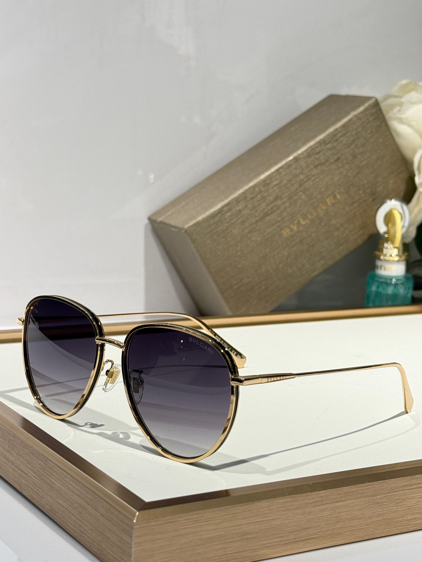  BVLGARI
MOD：BV40017
Size：58-16-145
