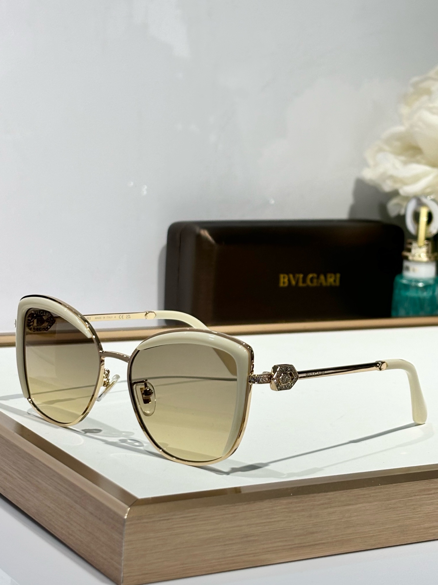 
 BVLGARI
MOD：BV6128B
SIZE：56-16-140
