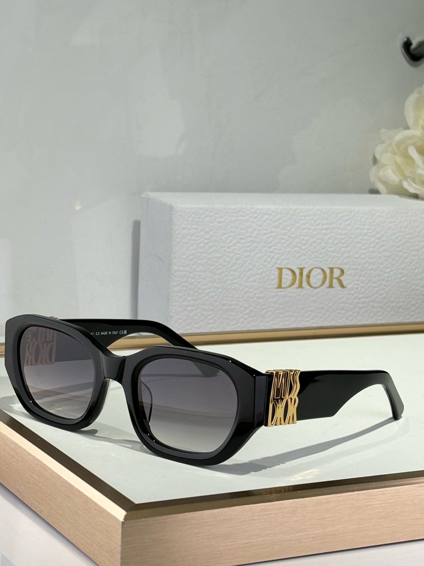  DIOR
MOD：MISSDIOR S4F
SIZE：54-23-145

