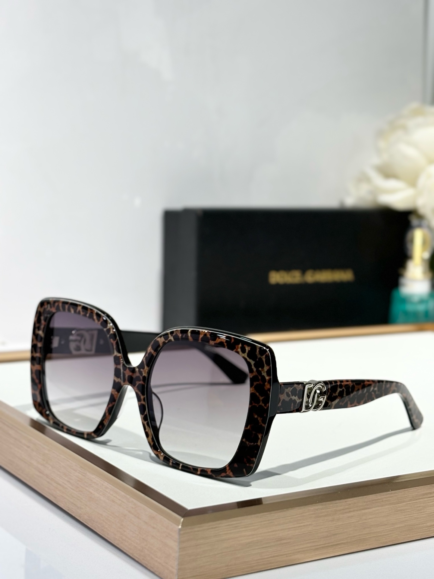  DOLCE&GABBANA
MOD：DG4475
SIZE：56-19-145
