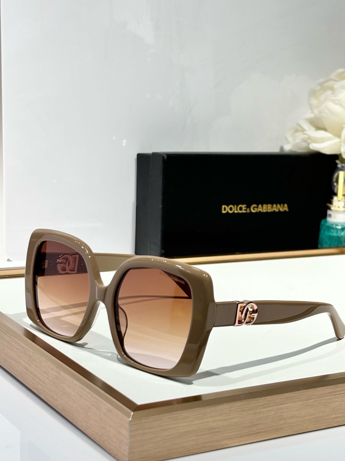  DOLCE&GABBANA
MOD：DG4475
SIZE：56-19-145
