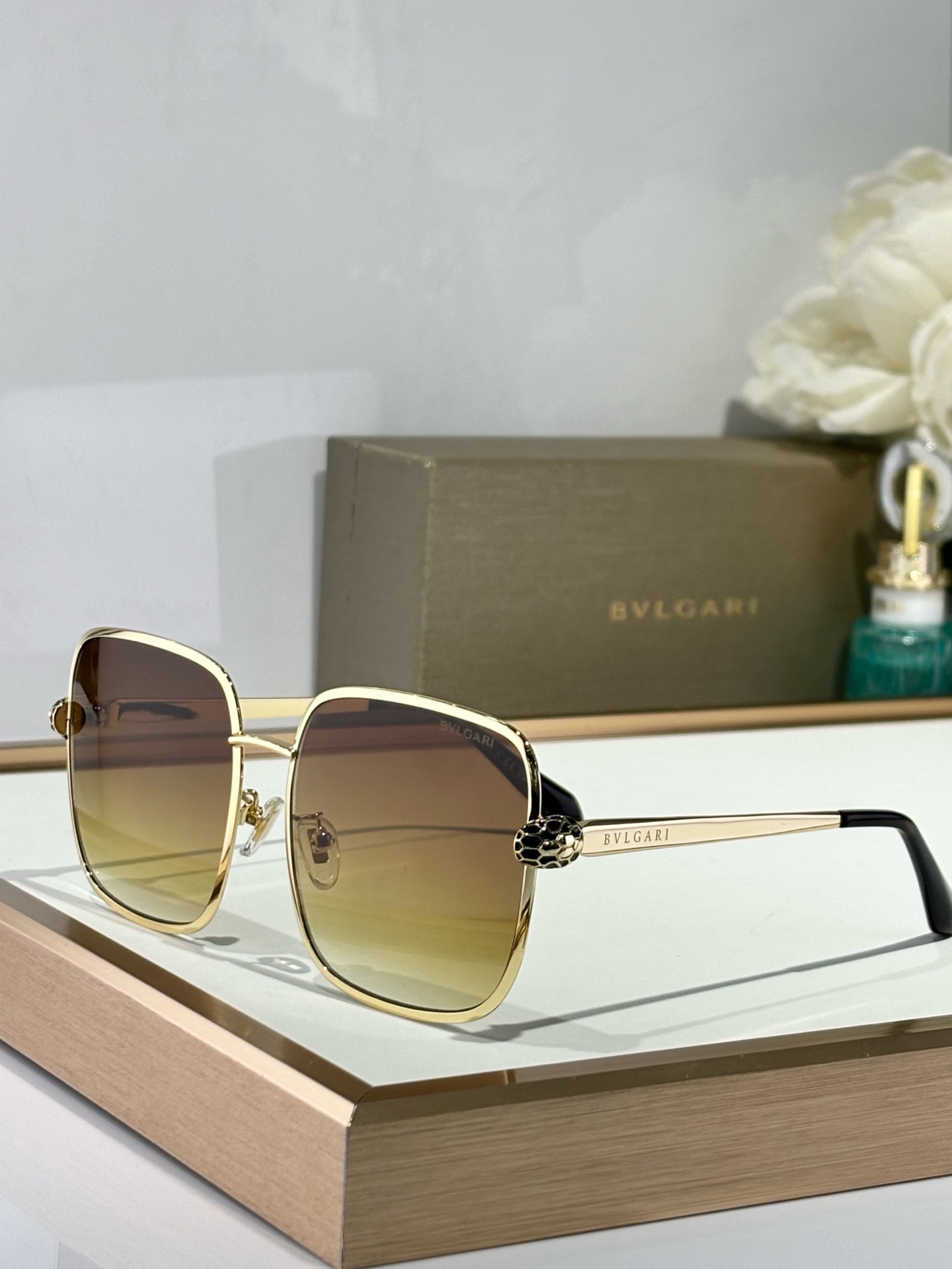  BVLGARI
MOD：BV40090
SIZE：59-16-140
