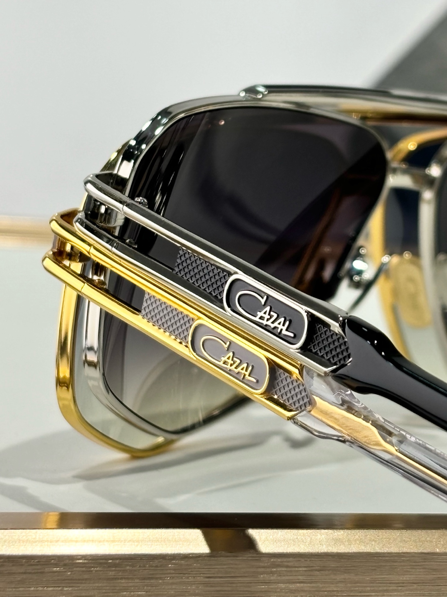  CAZAL 
ModelM9110
Size 62口11-142
