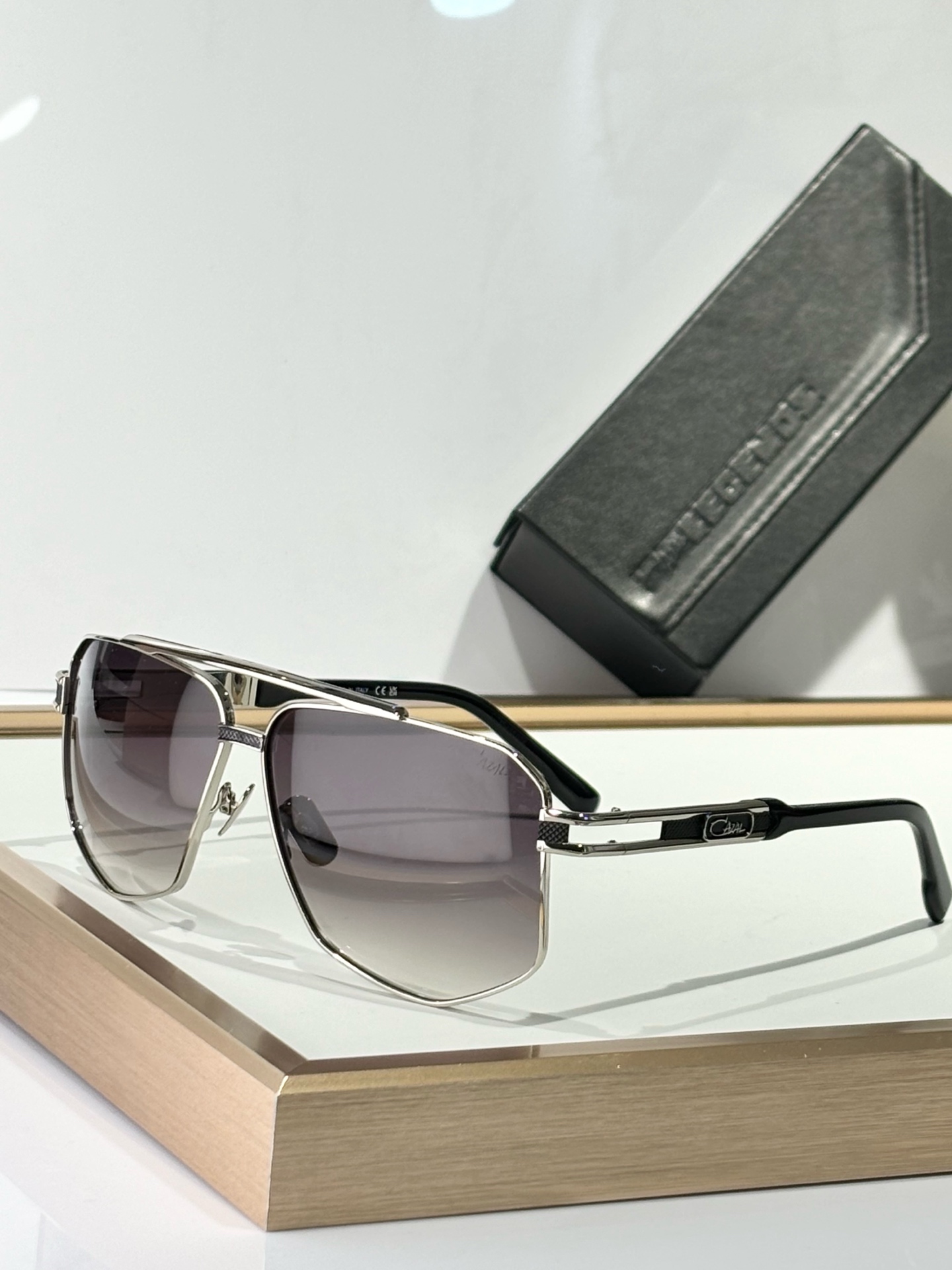  CAZAL 
ModelM9110
Size 62口11-142
