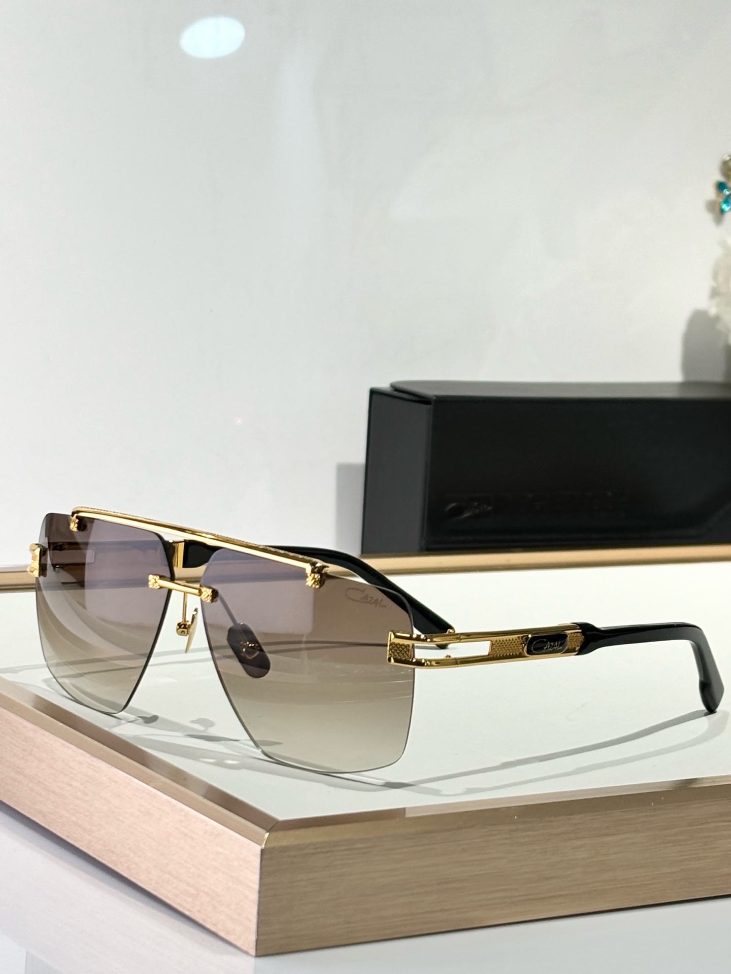  CAZAL 
ModelM9107
Size 62口11-142
