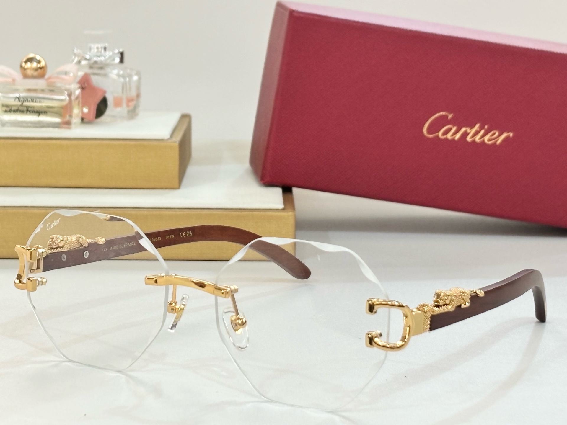  CARTIER
MODCT0558S
SIZE59-18-140
