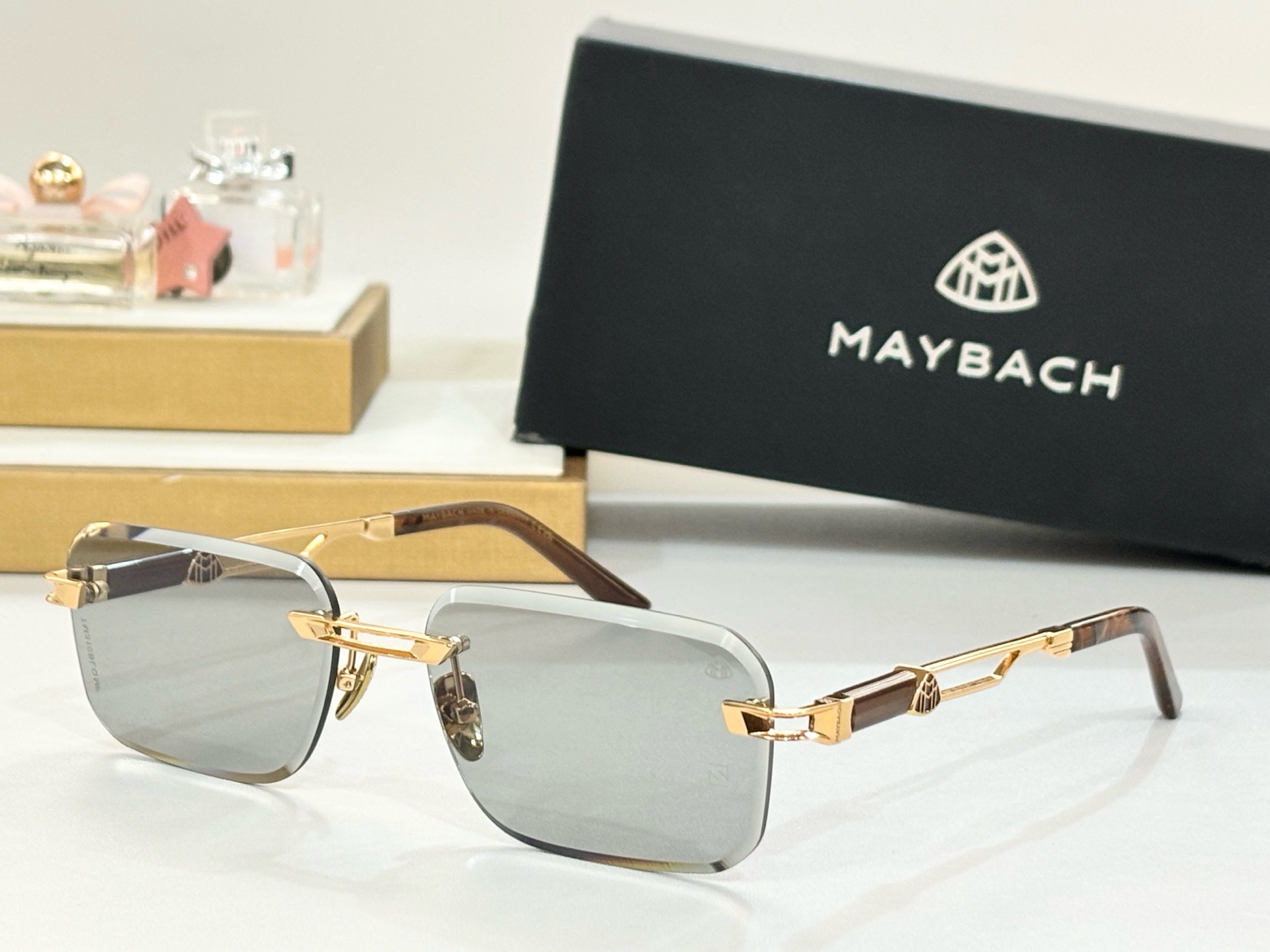  MAYBACH
MODZ118
Size60-18-143
