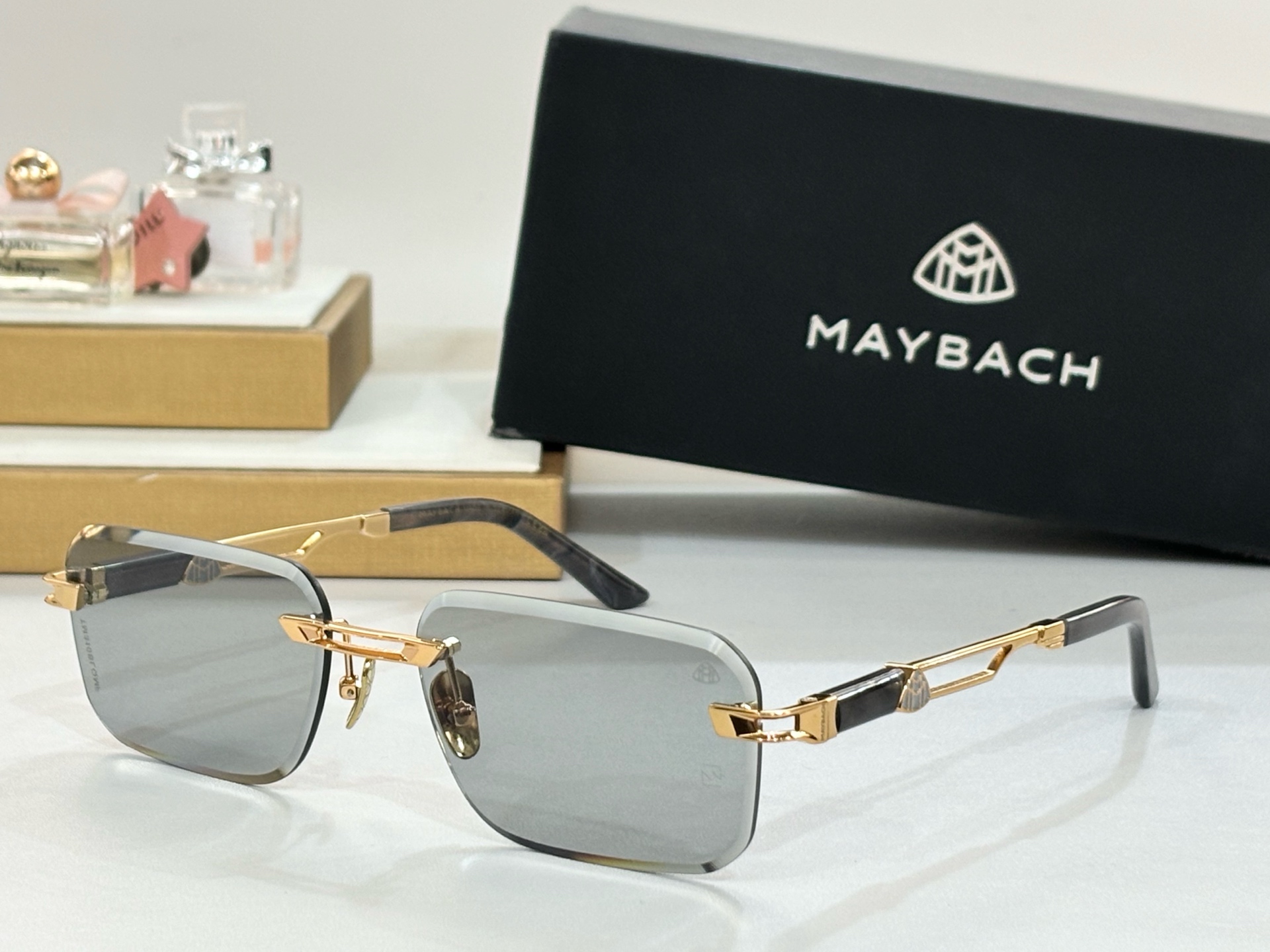  MAYBACH
MODZ118
Size60-18-143

