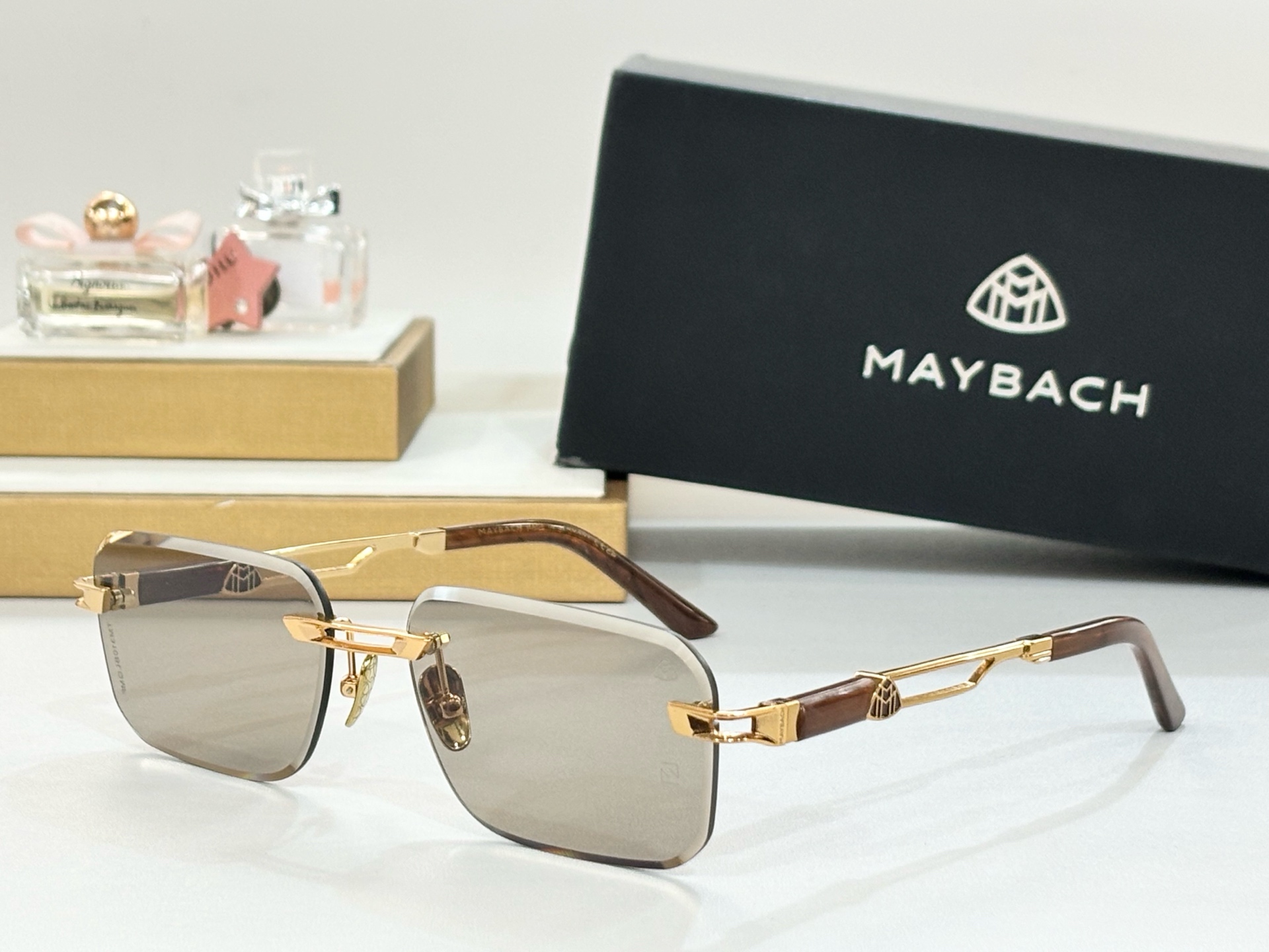  MAYBACH
MODZ118
Size60-18-143
