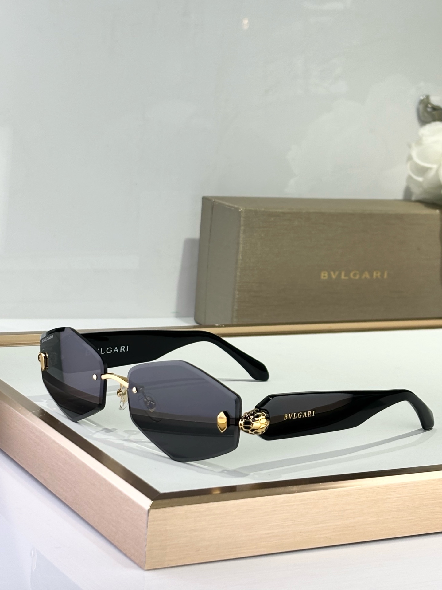    BVLGARI
MOD：BV40010
SIZE：60-17-140