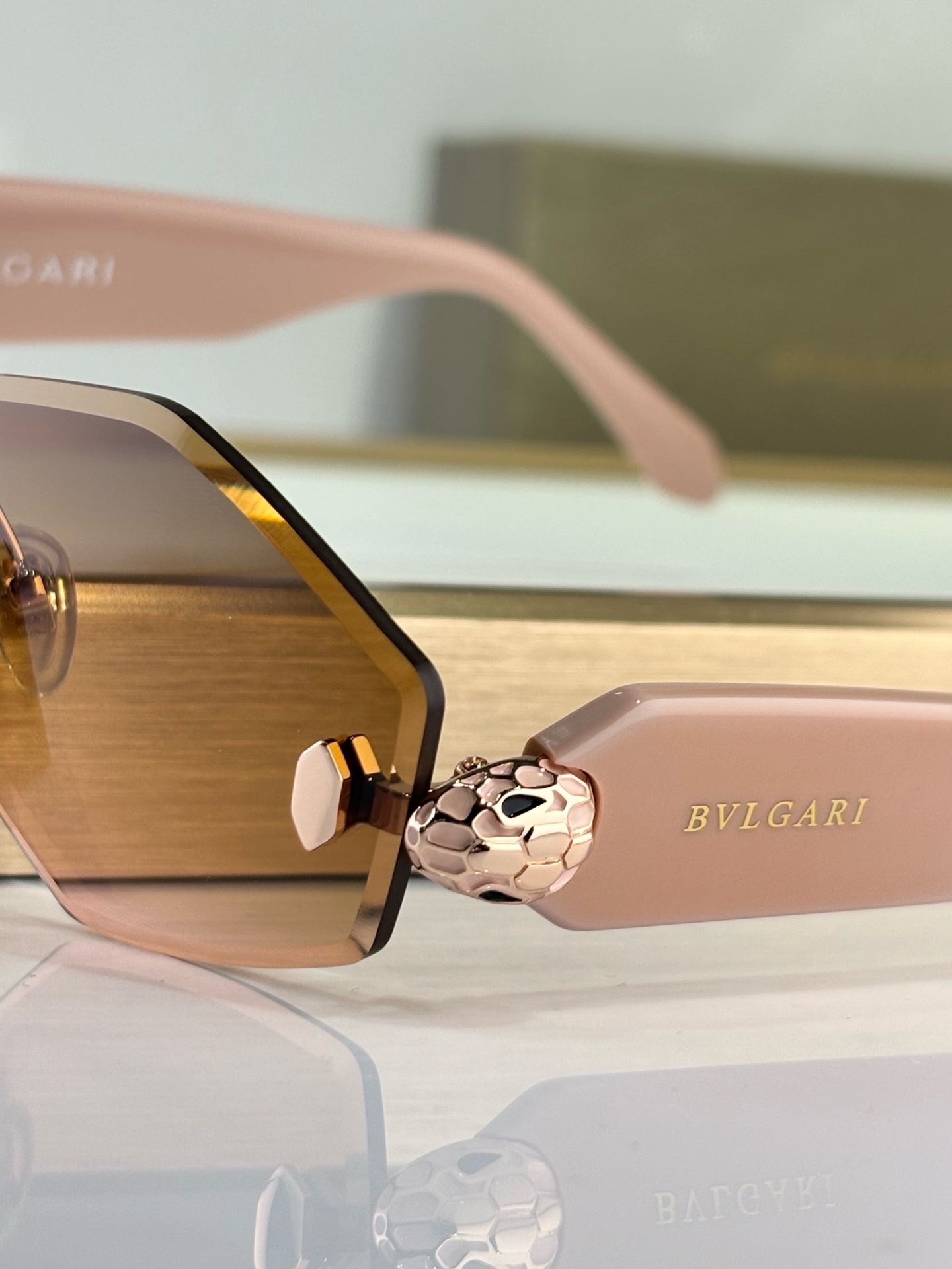    BVLGARI
MOD：BV40010
SIZE：60-17-140
