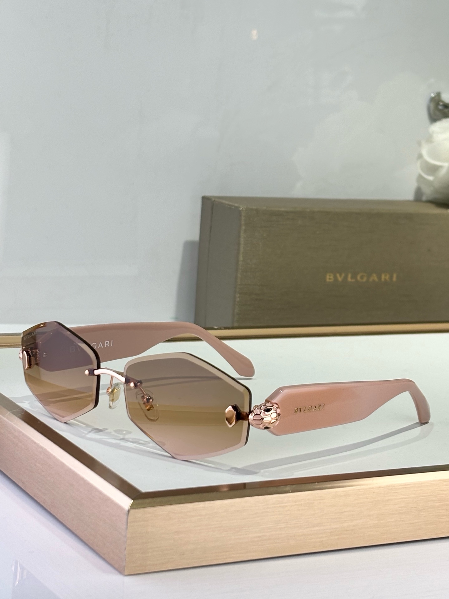    BVLGARI
MOD：BV40010
SIZE：60-17-140