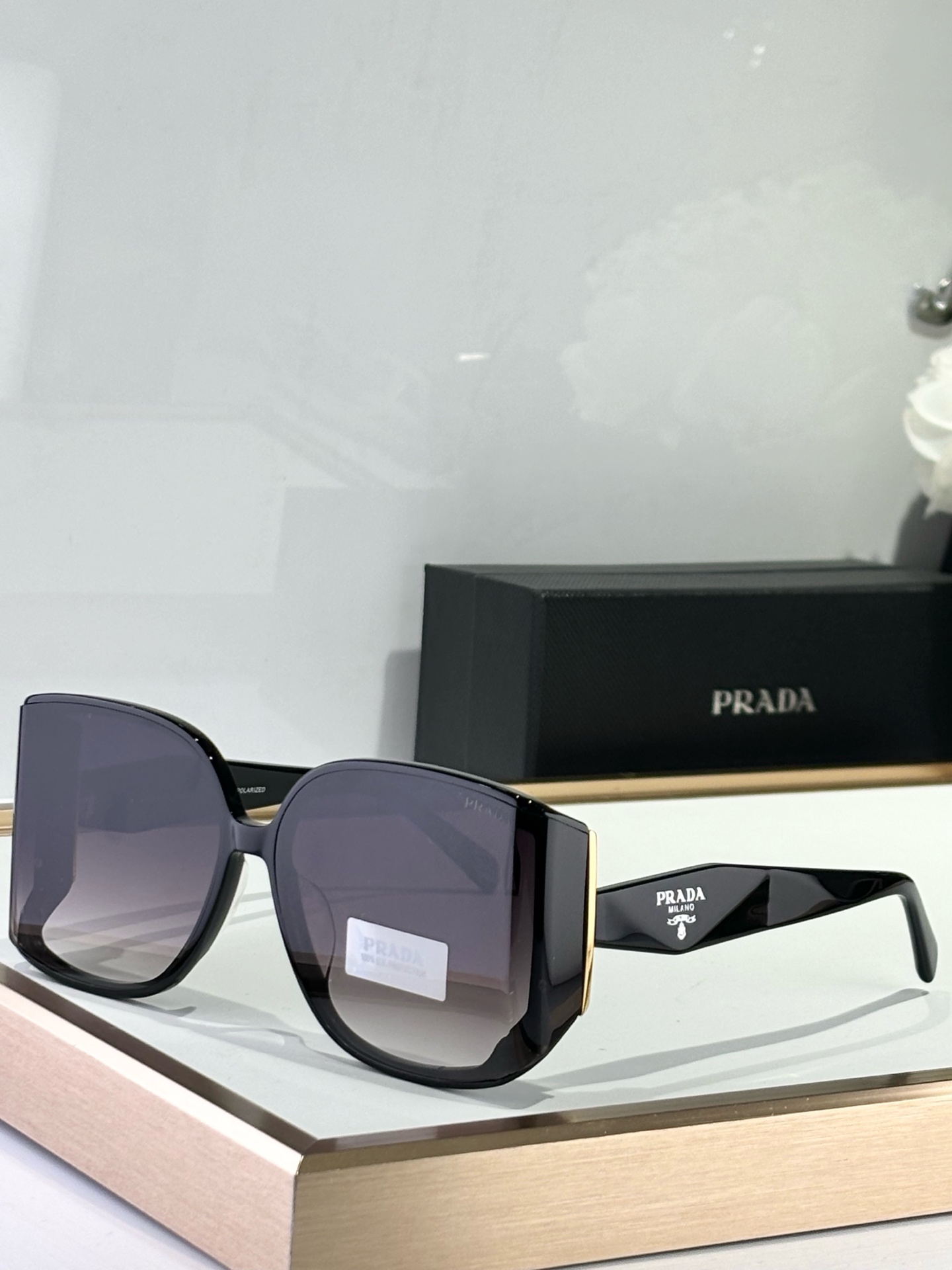  PRADA
MODSPR56
Size63-14-140
