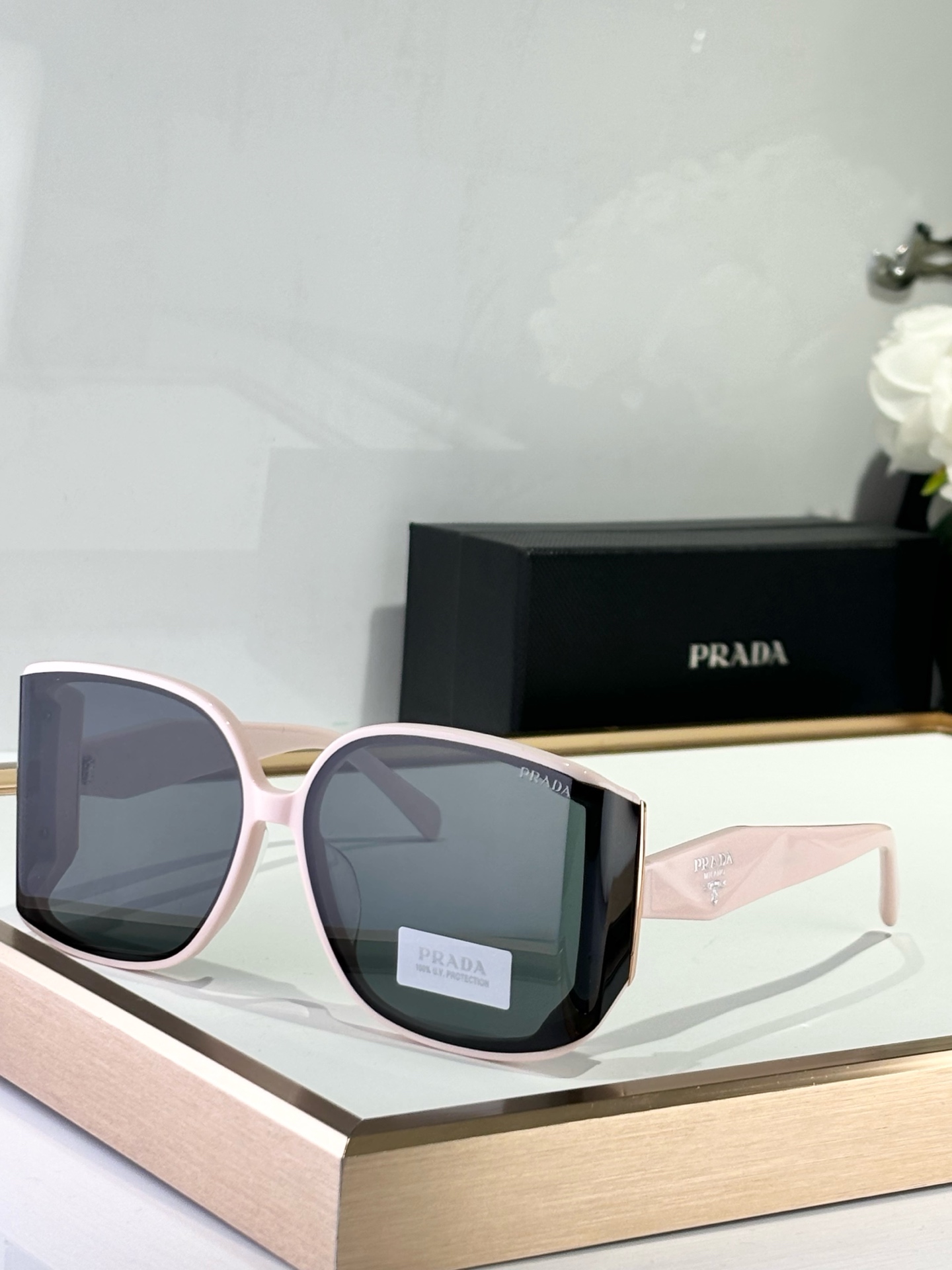  PRADA
MODSPR56
Size63-14-140
