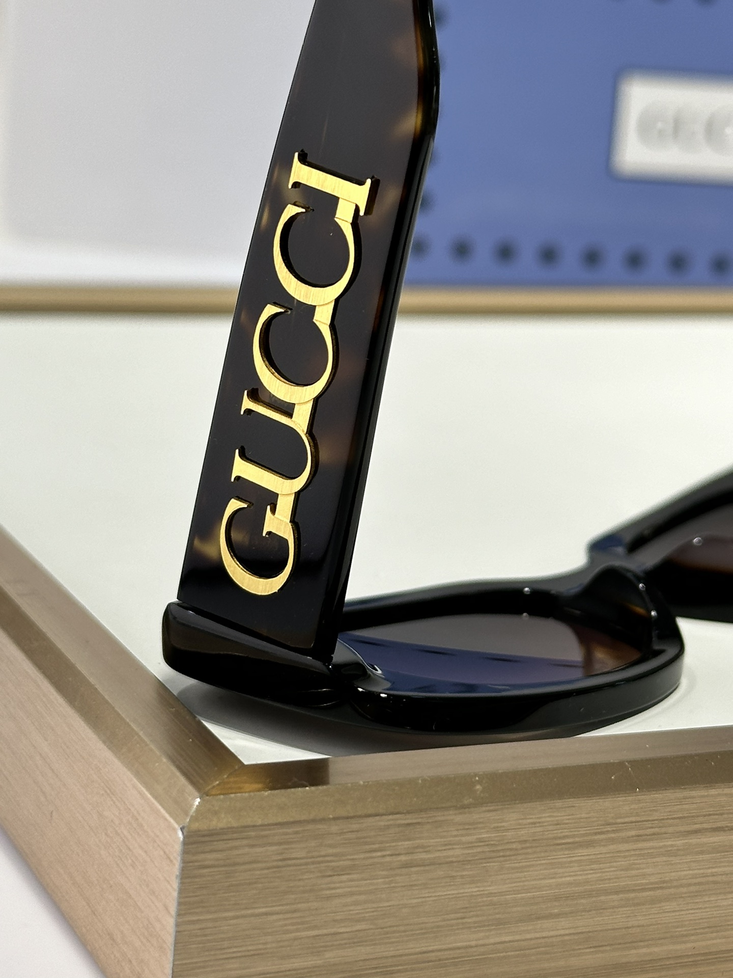  Gucci
ModGG1081S 
Size50-22-145
