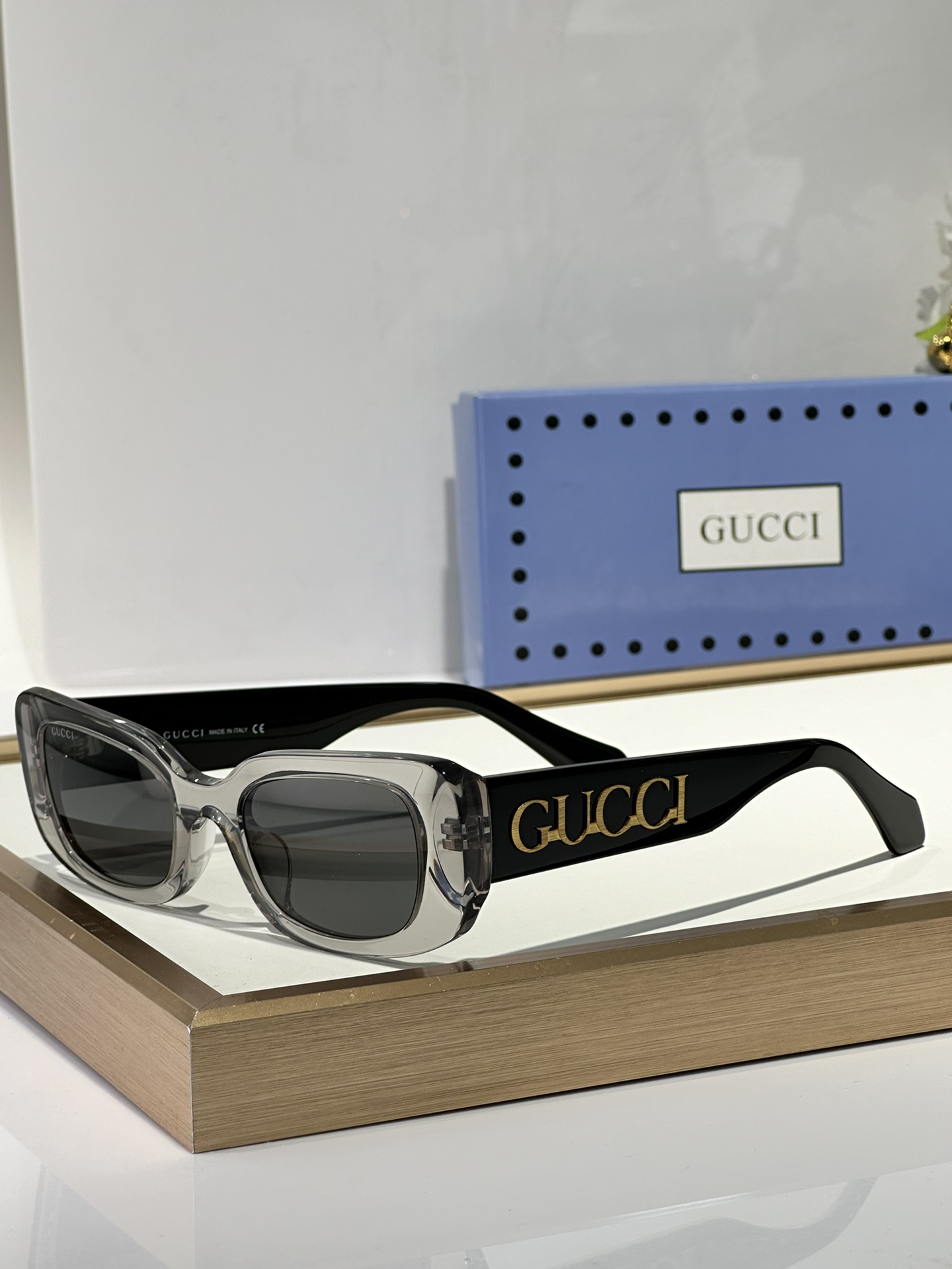 Gucci
ModGG1081S 
Size50-22-145
