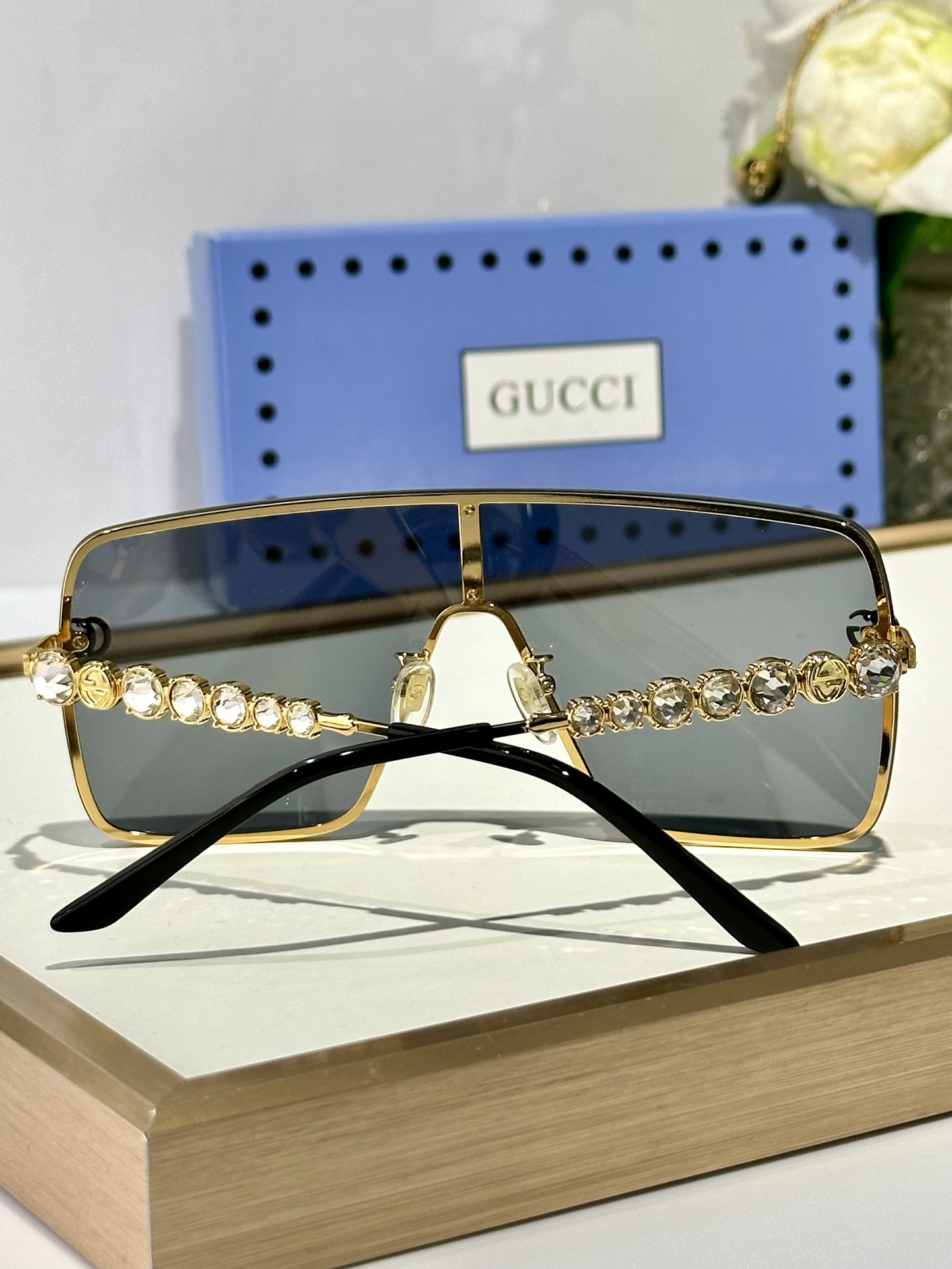  Gucci
ModGG 0681
Size138-1-145
