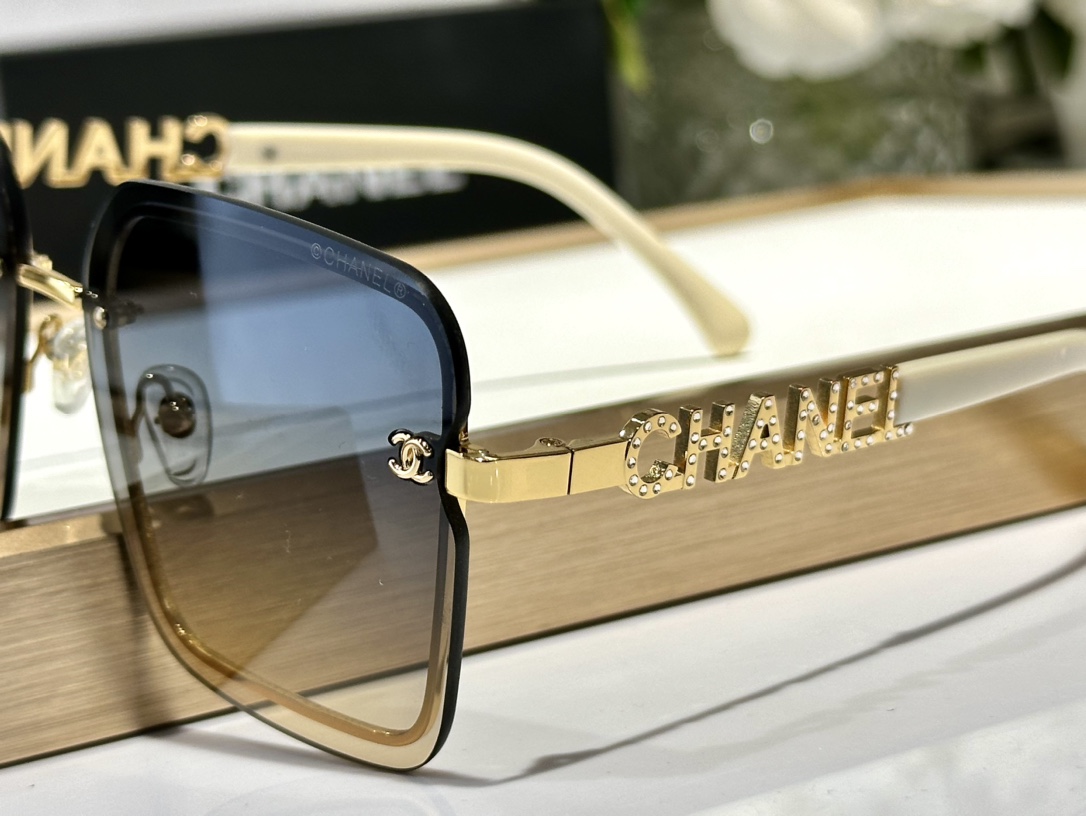  CHANEL
Mod0710
Size62口14-145
