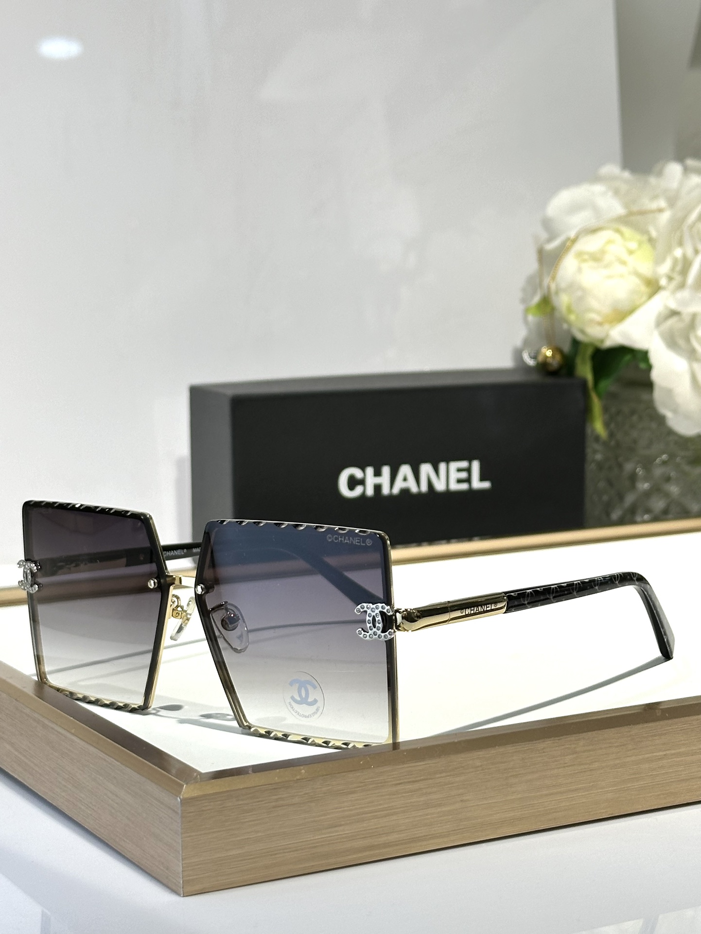 CHANEL
Mod5812/S
Size64口12-140
