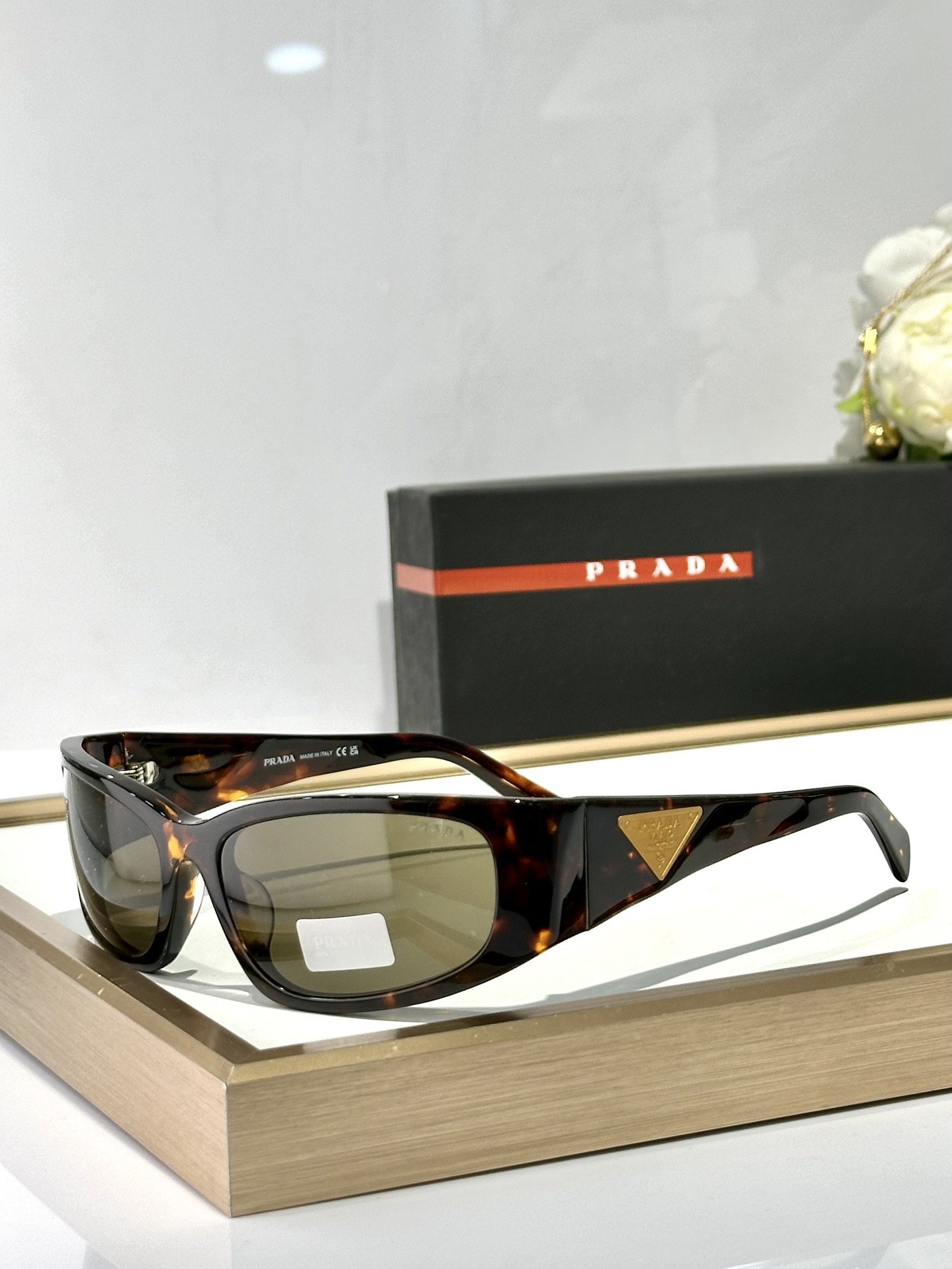  PRADA
MODSPRA26 
Size60-18-145

