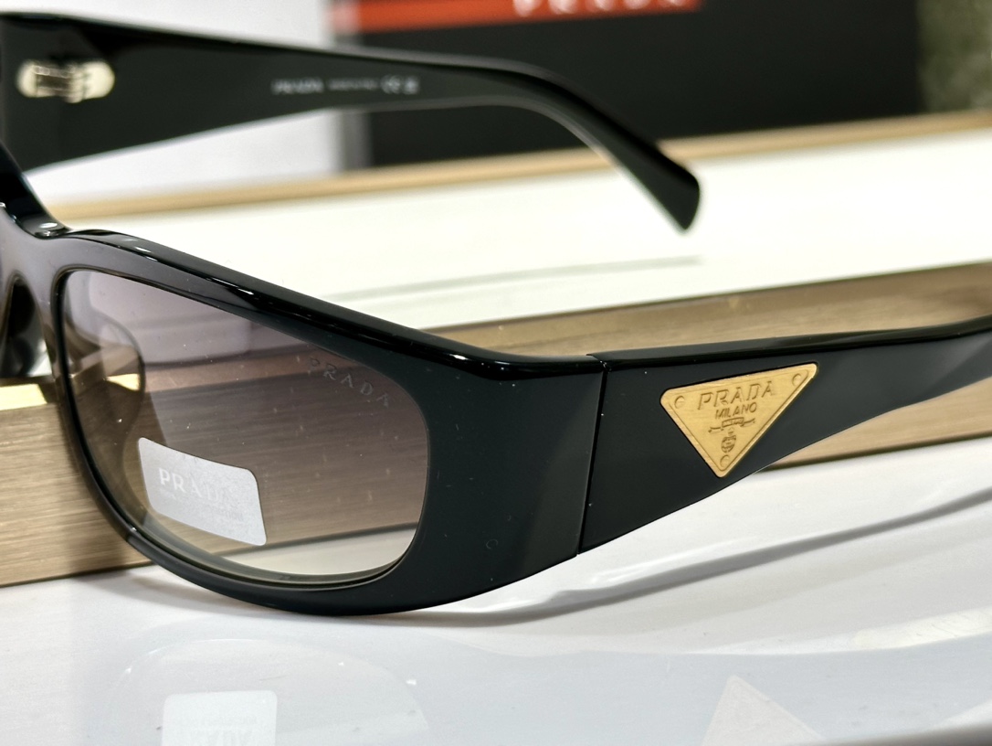  PRADA
MODSPRA26 
Size60-18-145

