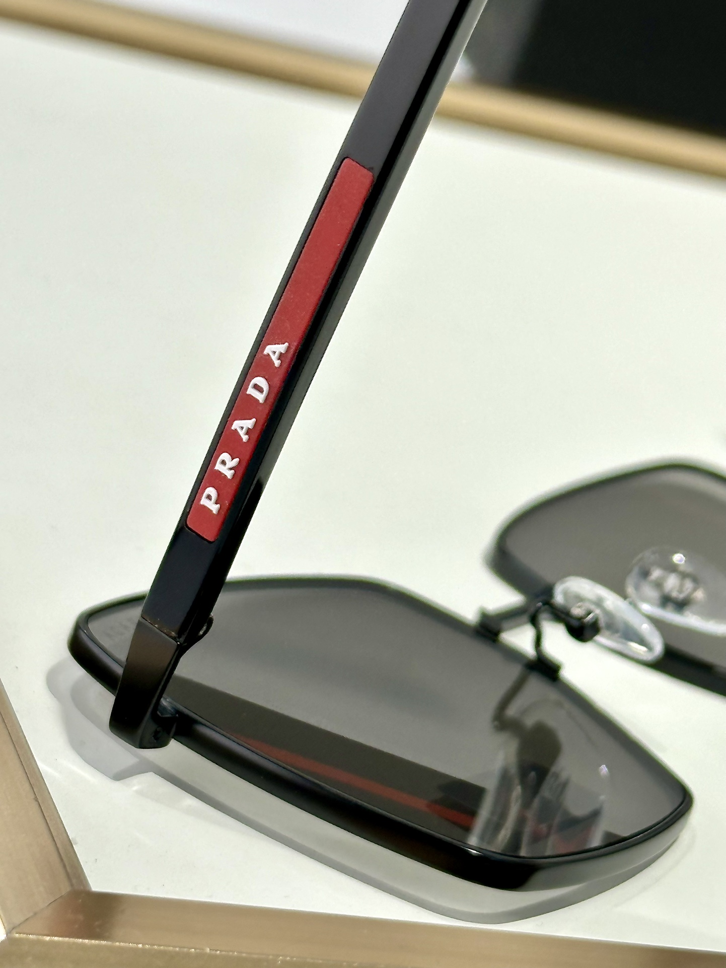  PRADA
MODSPRA69S 
Size58-20-140

