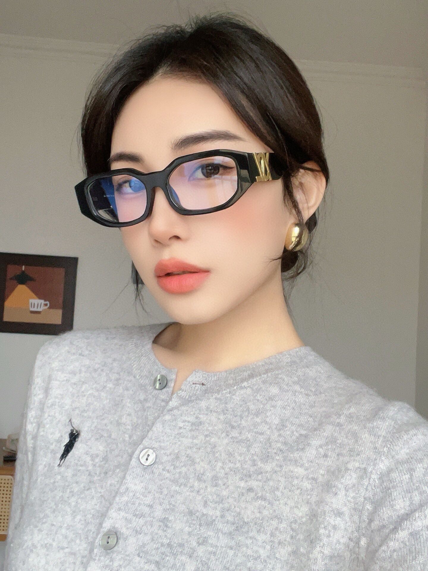  SAINT LAUREN*圣罗兰 
ModelSLM88
Size53口18-145
