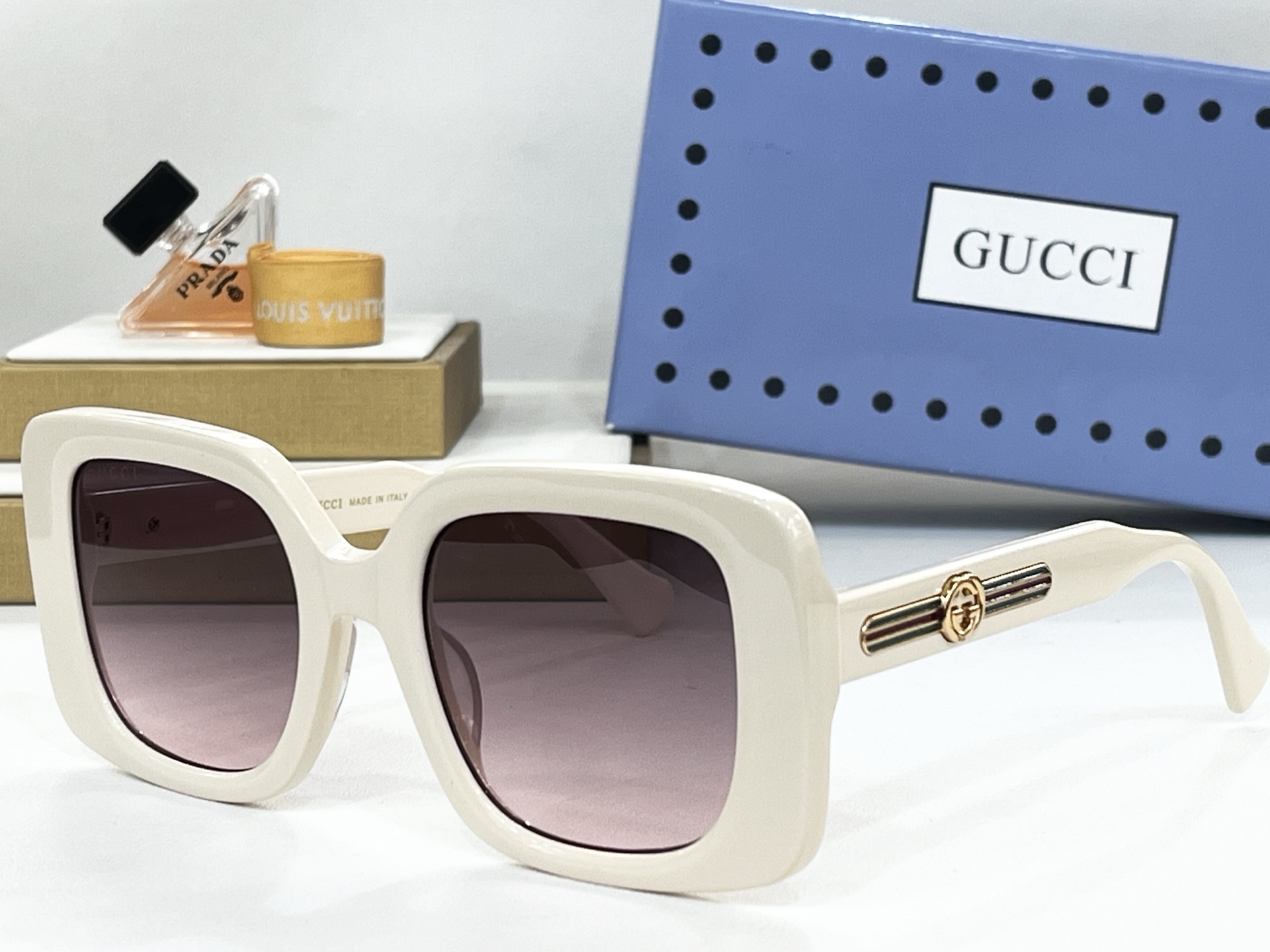  GUCC*
Mod：GG157SK
Size54-23-145
