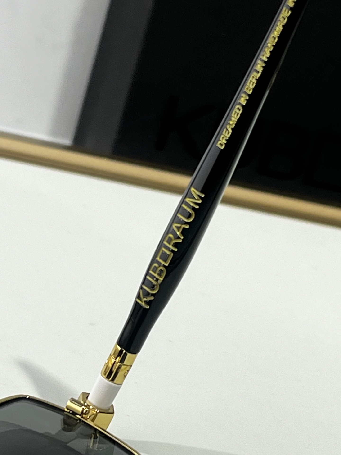  KUB口RAUM 
MODEL：Maske 
SIZE：52口18-145
