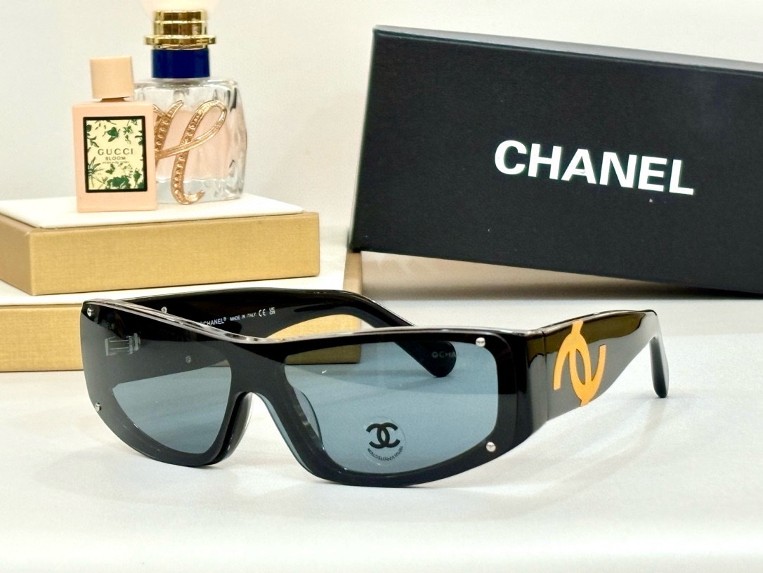 ￼ CHANEL
MODEL：CH5072
SIZE：140口1-140
