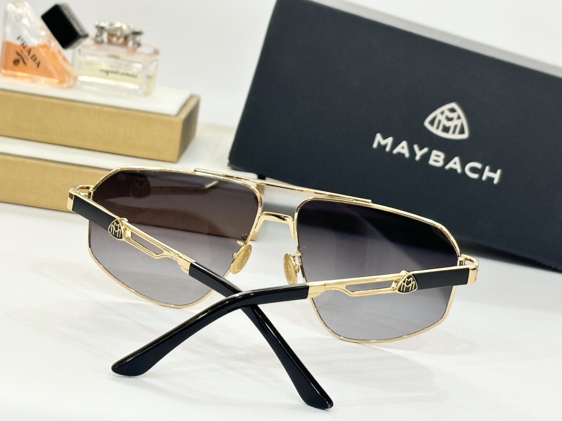  MAYBAC*
ModTHE SUMMER
SIZE61-14-145
