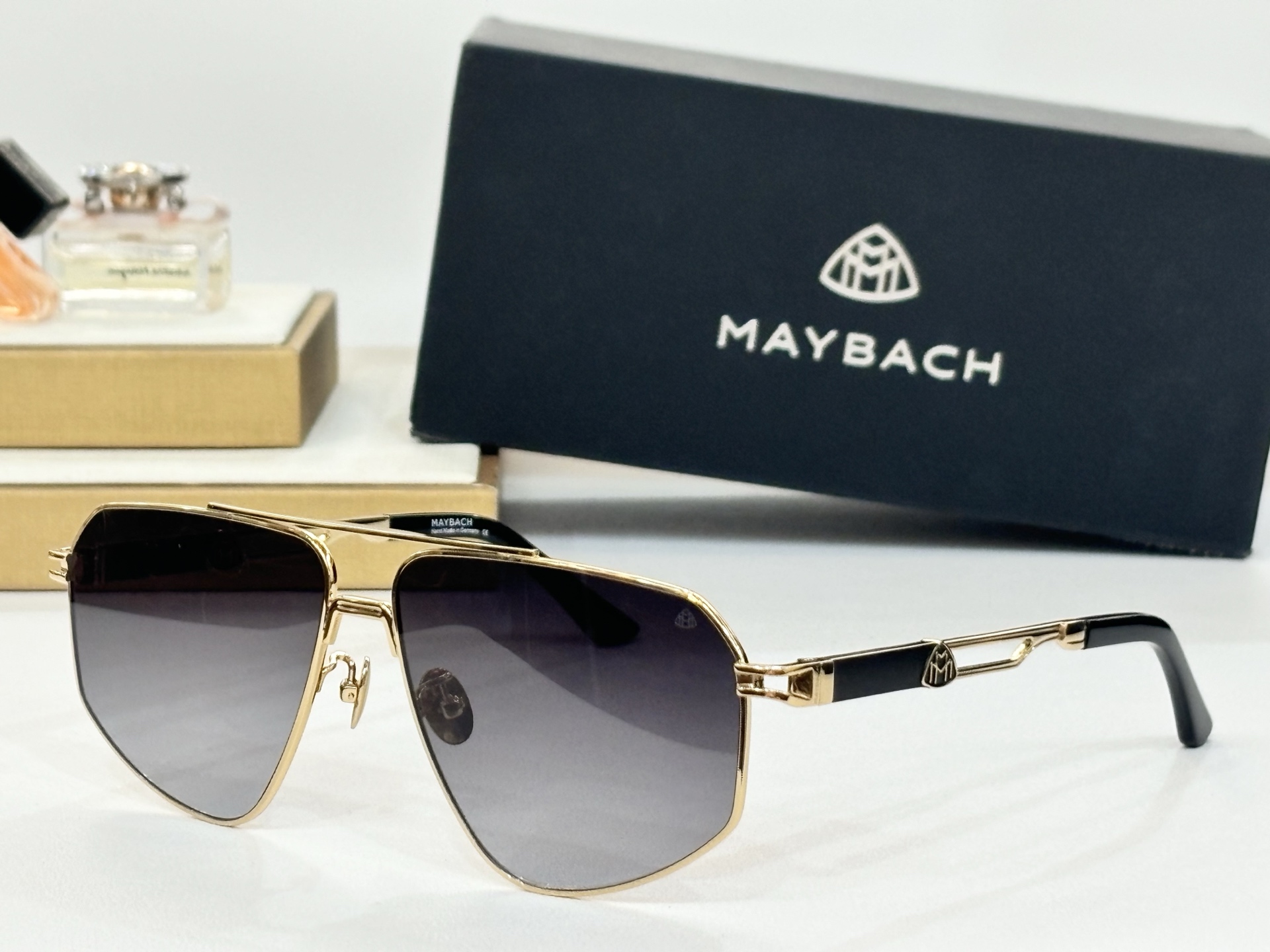  MAYBAC*
ModTHE SUMMER
SIZE61-14-145
