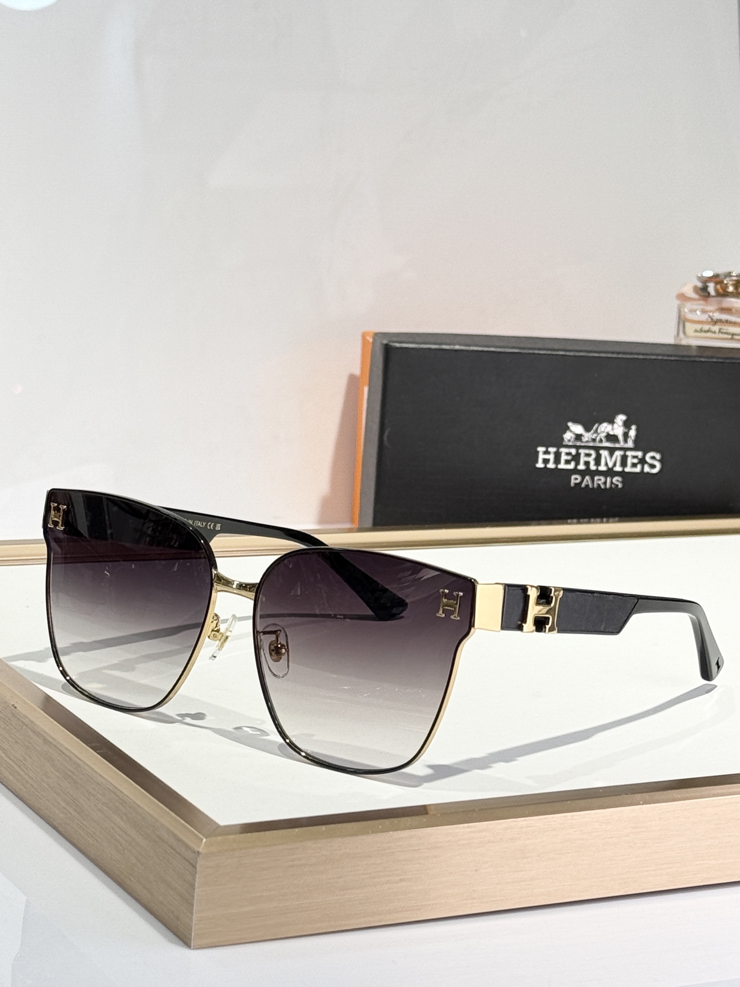  Herme*
mod：h8025
size：62-14-147
