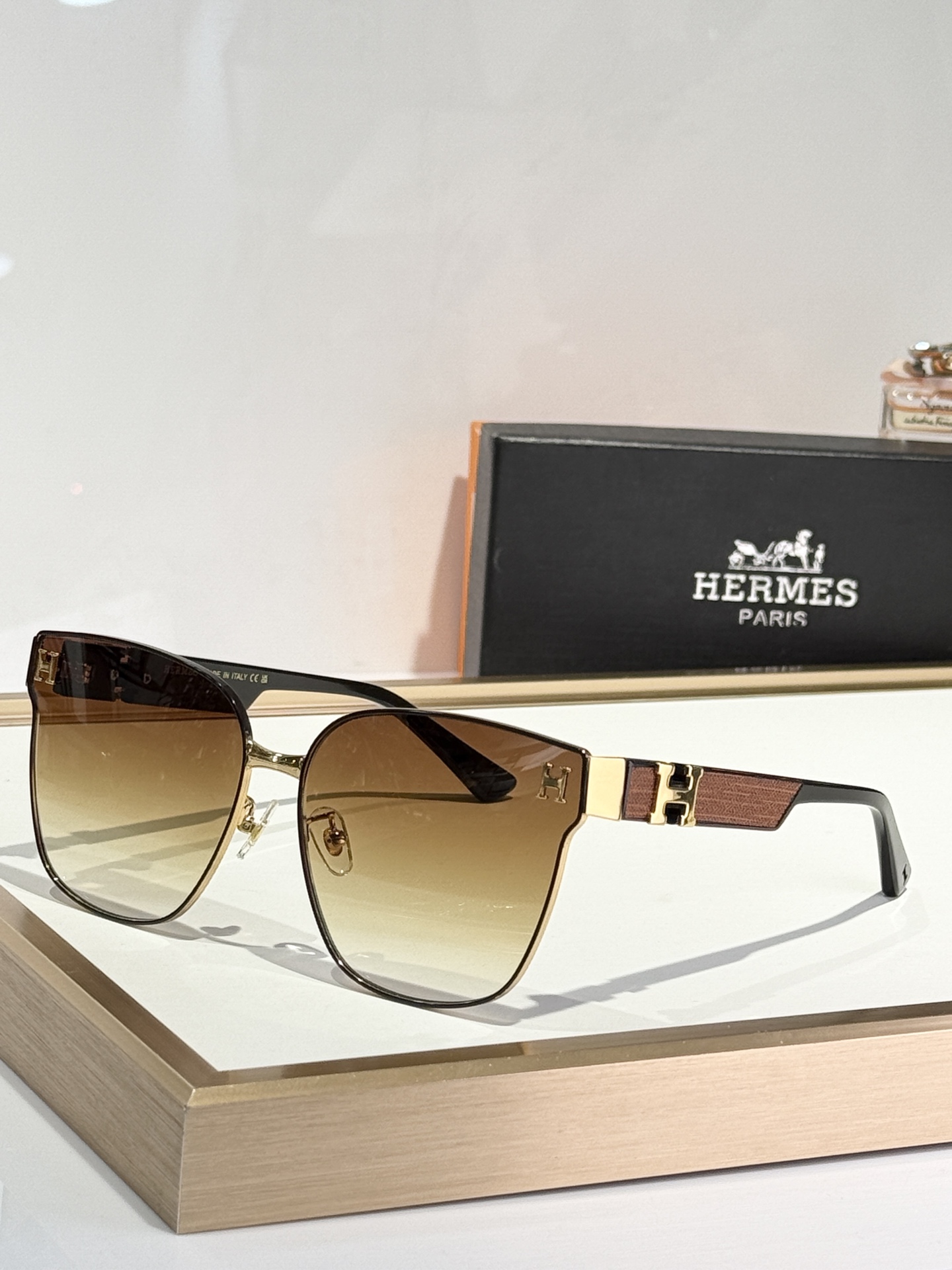  Herme*
mod：h8025
size：62-14-147
