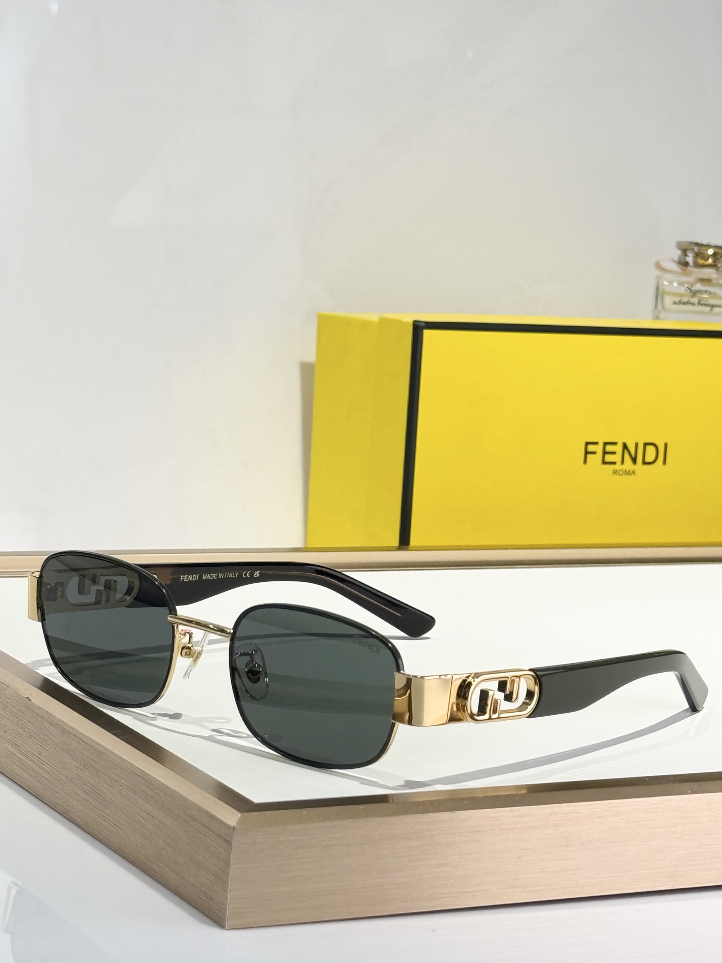  FEND*
Mod：Fd8132
Size：52-21-145
