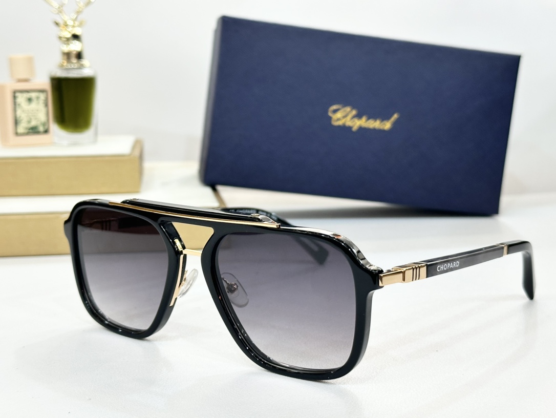  𝘾𝙃𝙊𝙋𝘼𝙍𝘿
MOD：SCHF291
Size：57口19
