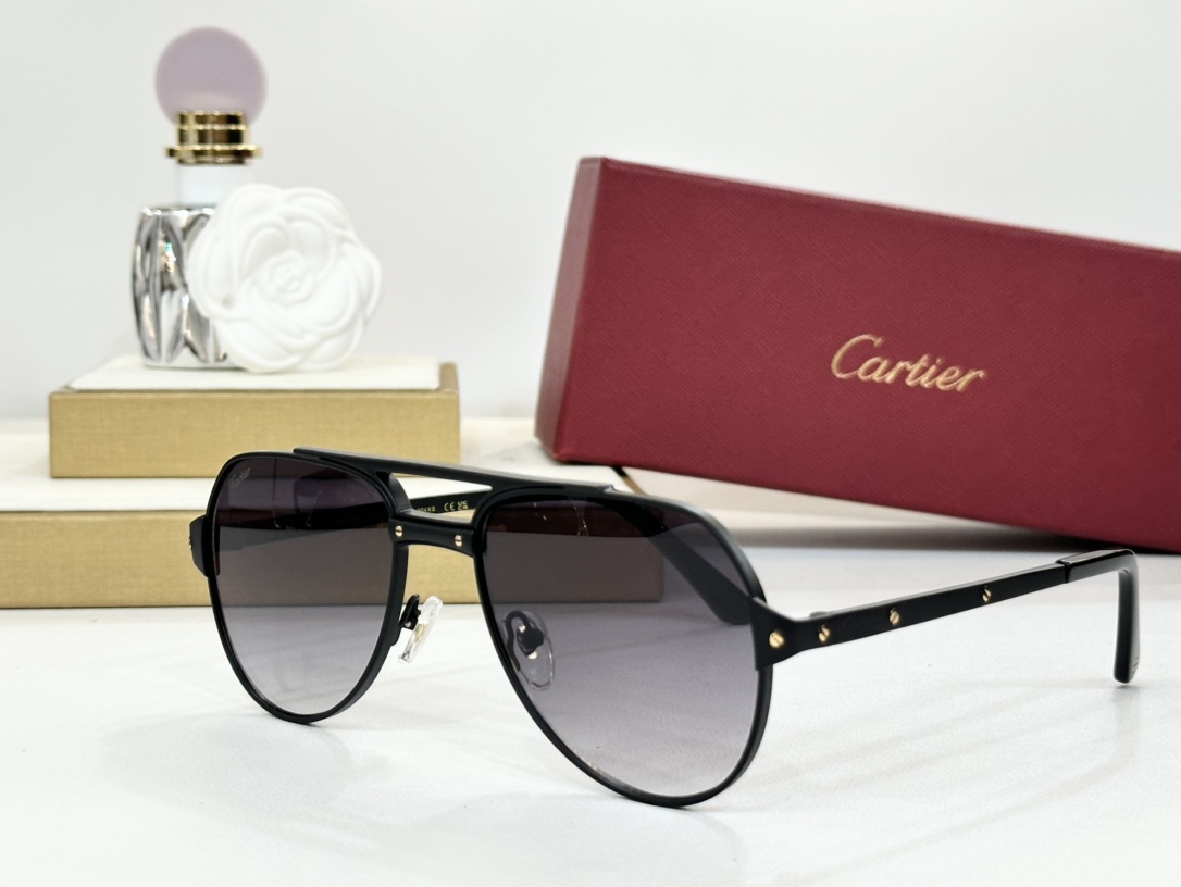  Cartier
MOD：CT0639S
Size：56口19 143
