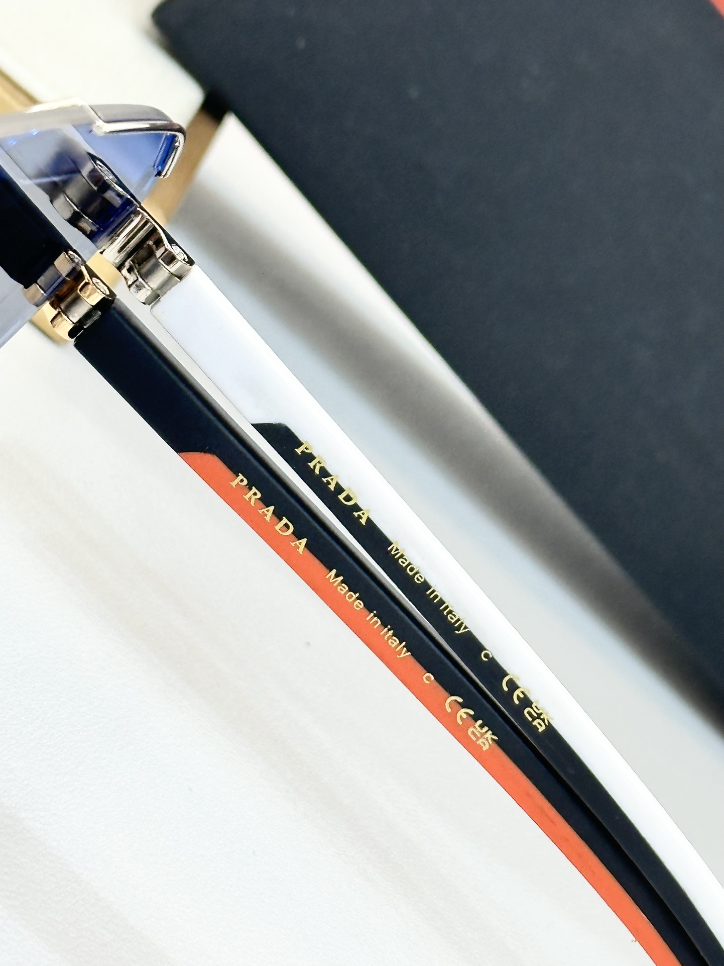  PRADA
MOD：PS 53YS
Size：59口17
