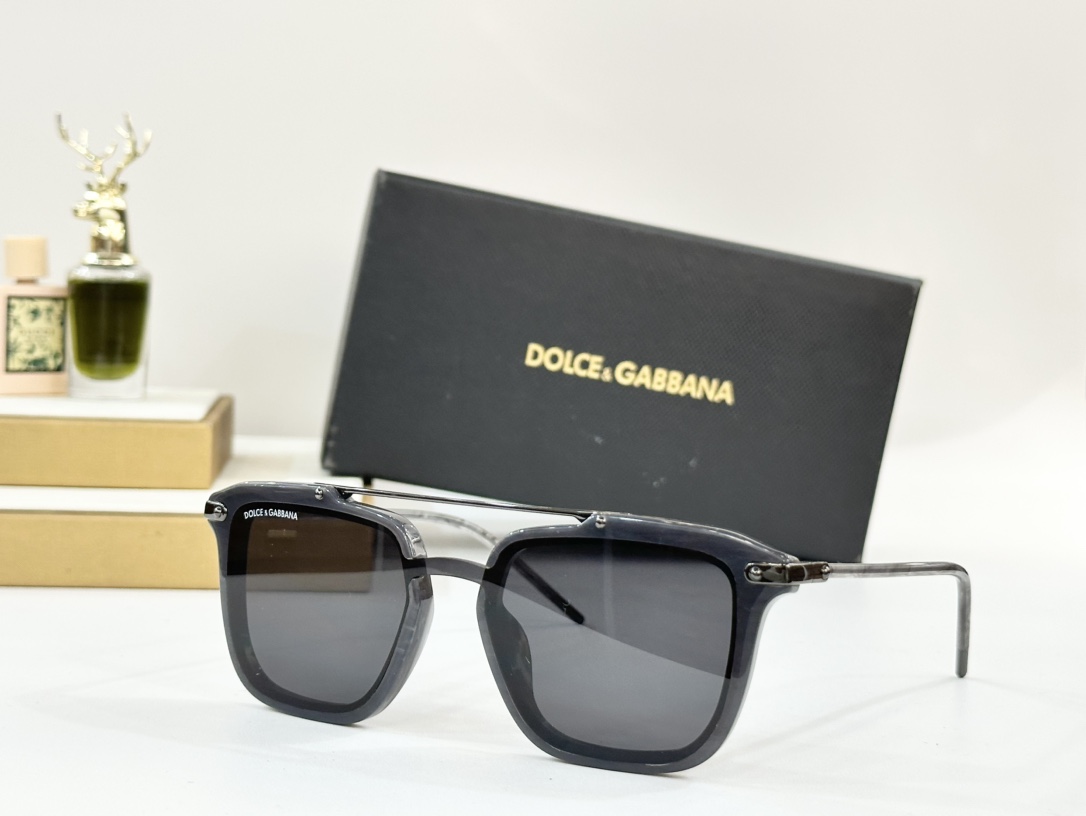  𝘿𝙊𝙇𝘾𝙀&𝙂𝘼𝘽𝘽𝘼𝙉𝘼 
MOD：DG4327
Size：DG4327
