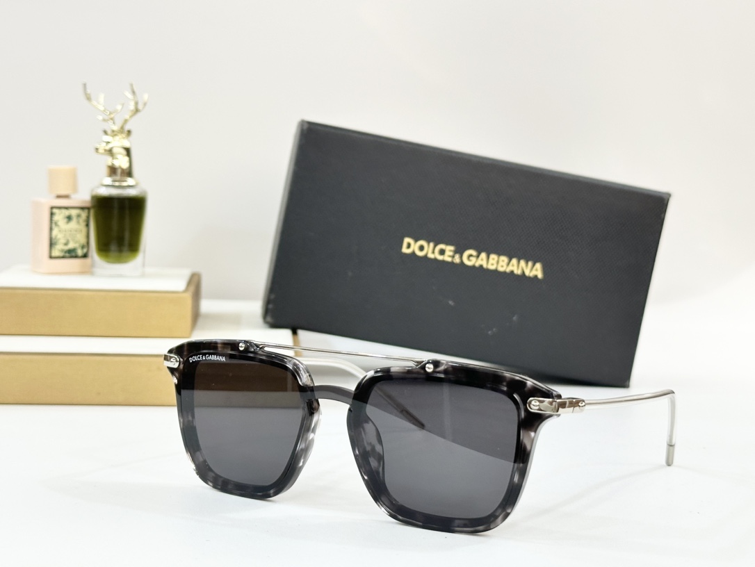  𝘿𝙊𝙇𝘾𝙀&𝙂𝘼𝘽𝘽𝘼𝙉𝘼 
MOD：DG4327
Size：DG4327
