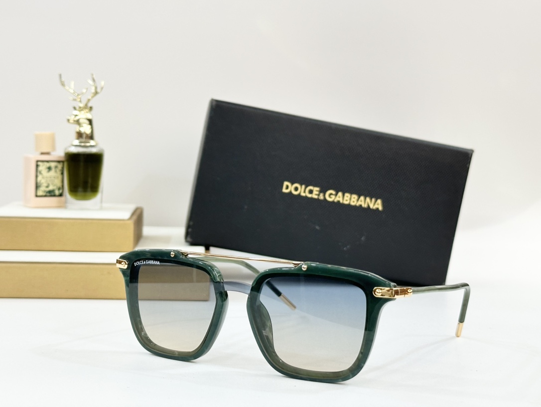  𝘿𝙊𝙇𝘾𝙀&𝙂𝘼𝘽𝘽𝘼𝙉𝘼 
MOD：DG4327
Size：DG4327
