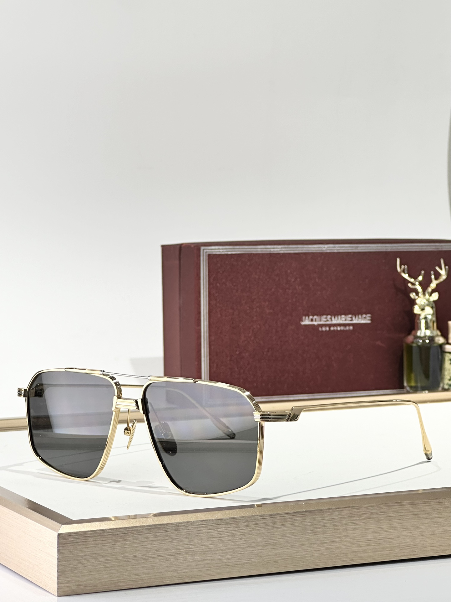  JACQUES MARIE MAGE 
MODELJAGGER
Size：158口141
