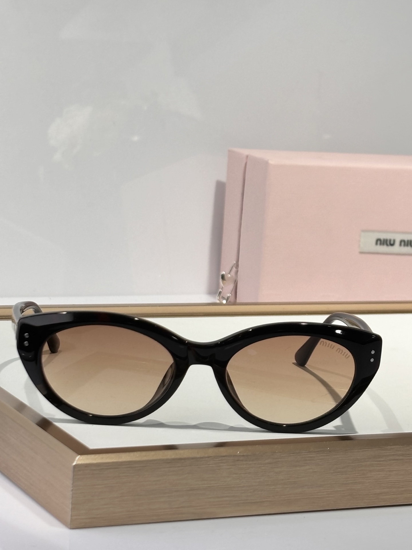 miu*
mod：smu42ws
size：52-19-149
