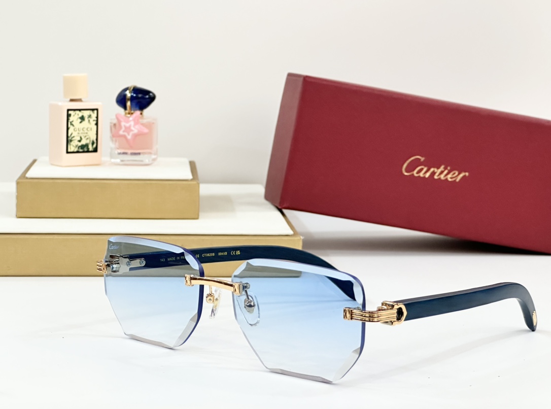  Cartier
MOD：Cartier
Size：PARIS
