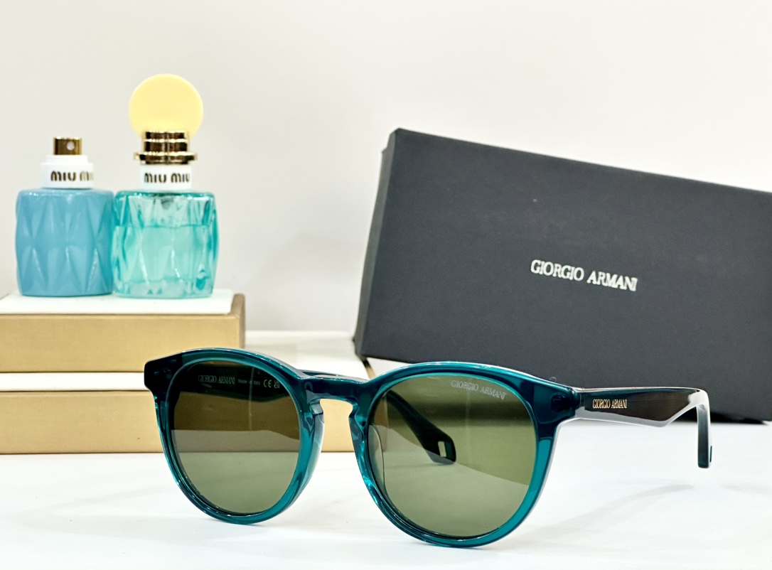  Giorgio Armani
MODEL：AR 8192
SIZE：50-21-145
