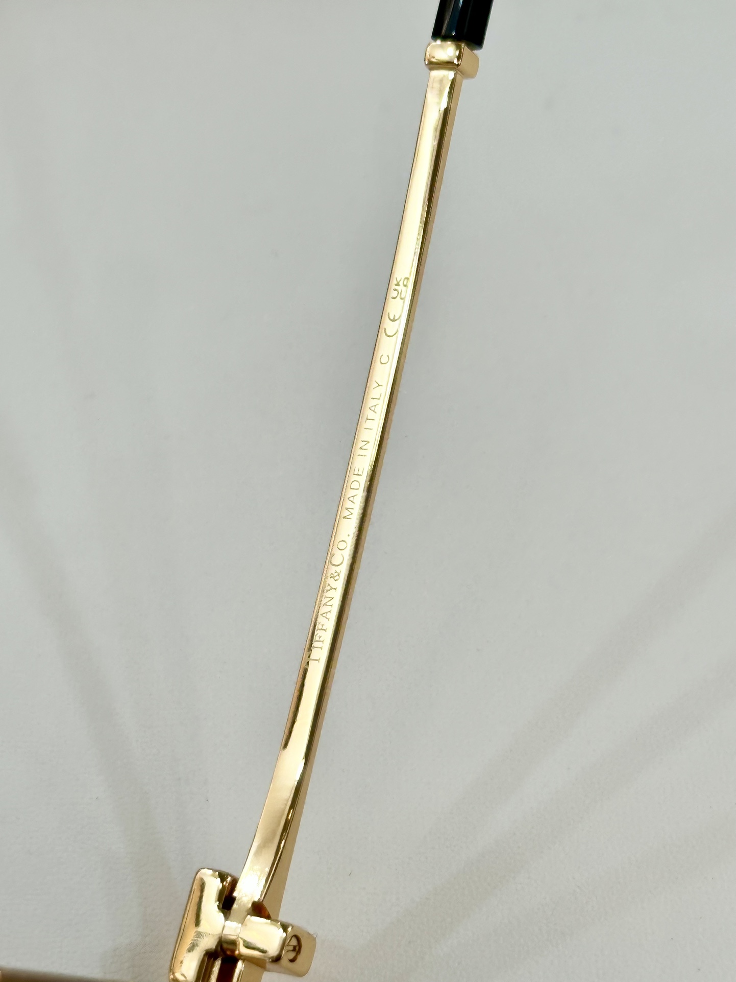 TIFFANY&Co.
MODEL：TF5019
SIZE：61口12-145
