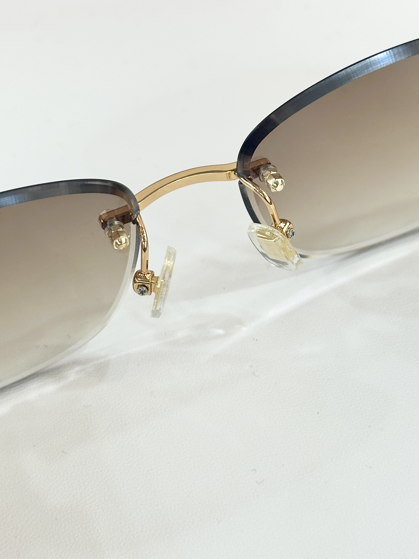  𝙈𝙄𝙐 𝙈𝙄𝙐
MPD：MU129 
Size：53口17-142

