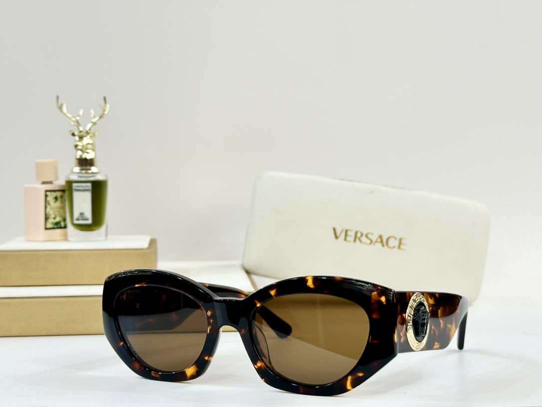  VERSACE
MOD：VE420/E 
Size：52口21-145 
